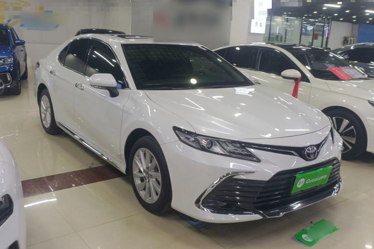 Used Toyota Camry 2023 2.0G Luxury Edition

