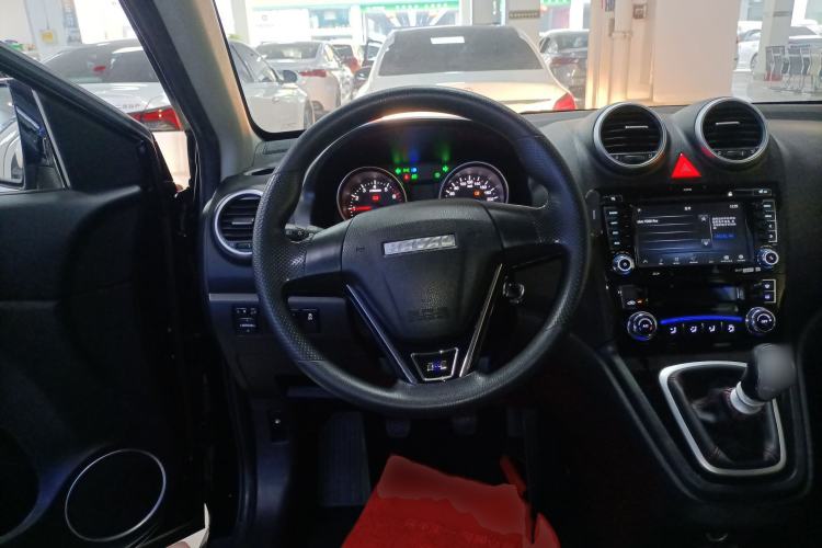 Used Haval H6 2016 Upgraded Model 1.5T Manual Two-Wheel Drive Urban Version
