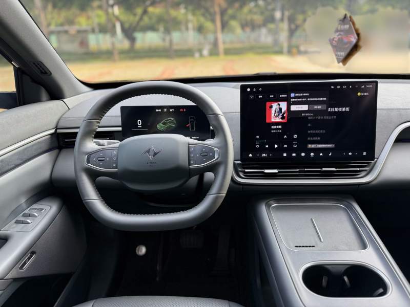Used Dongfeng eπ eπ008 2026 Model Six-Seat Pure-Electric Family Delight Edition — 13