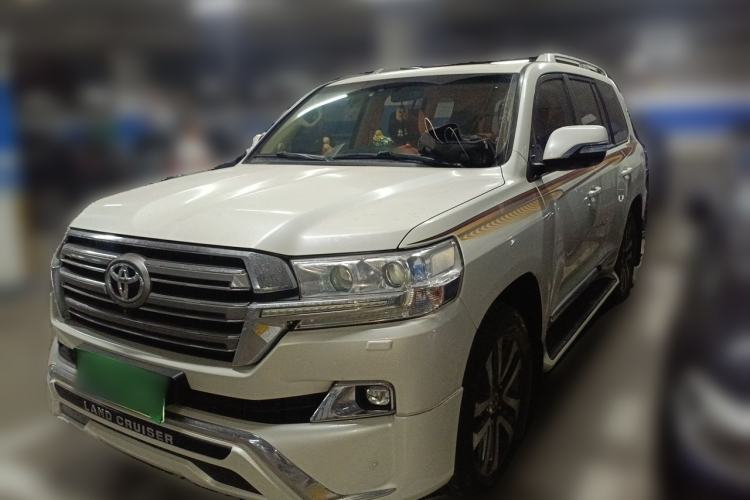 Used Toyota Land Cruiser 2017 4.0L Automatic Parallel Import