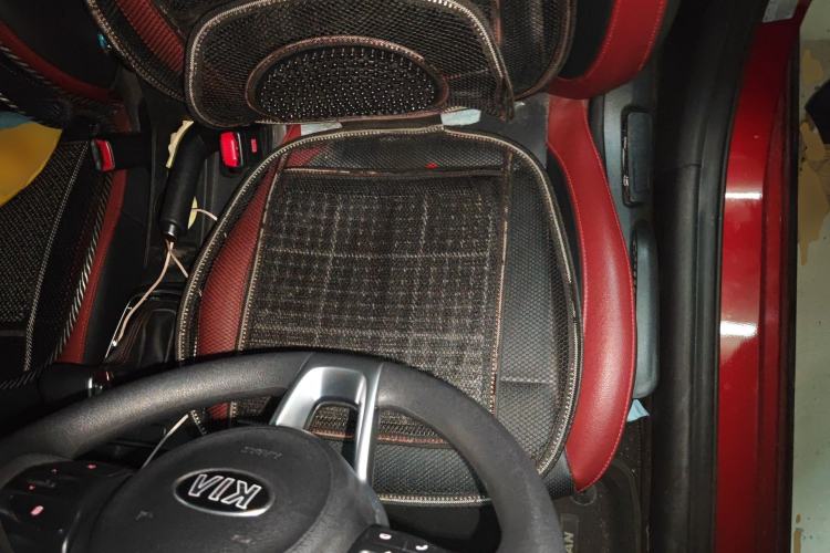 Used Kia KX Cross 2017 1.4L AT GLS
