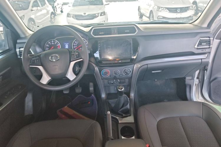 Used Great Wall Wingle 5 2021 1.5T Two-Wheel Drive "Dry Meal" Value Edition with an Extra-Long 1820mm Cargo Bed Equipped with GW4G15K Engine Center Console