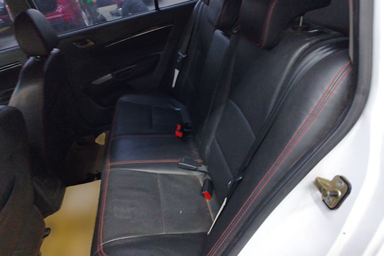 Used Geely Auto Classic Emgrand 2013 Hatchback 1.5L Manual Entry-Level Model
