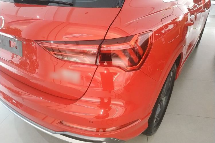 Used Audi Q3 2023 35 TFSI Fashion Dynamic Model (1.5T)
