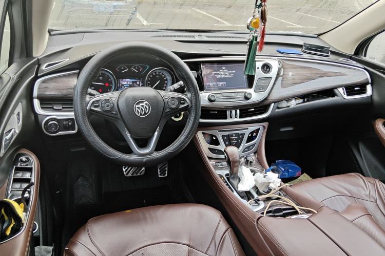 Used Buick Envision 2017 28T Four-Wheel Drive Elite Model Center Console