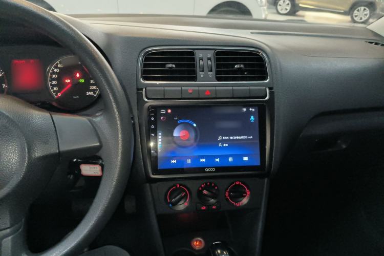 Used Volkswagen Polo 2013 1.4L Automatic Comfort Edition