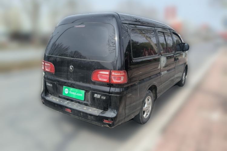 Used FORTHING Lingzhi 2022 M5 1.6L Practical 7-Seater