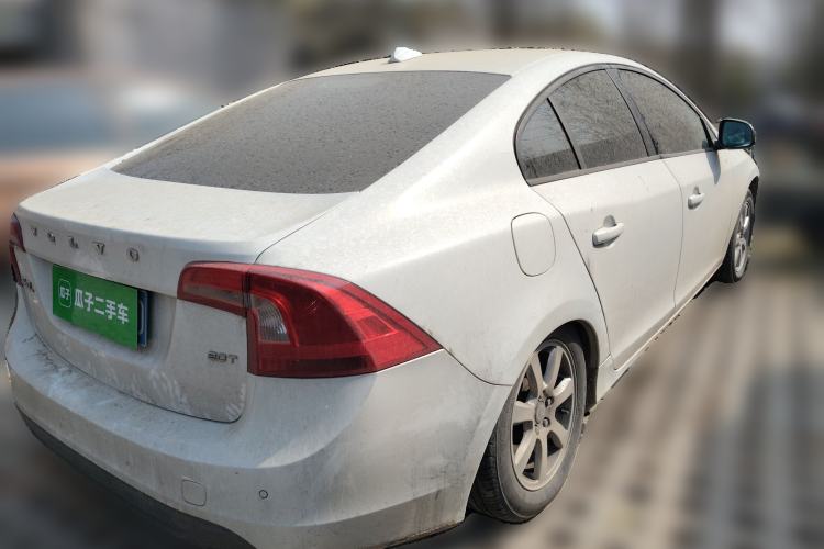 Used Volvo S60 2011 2.0T Comfort Edition
