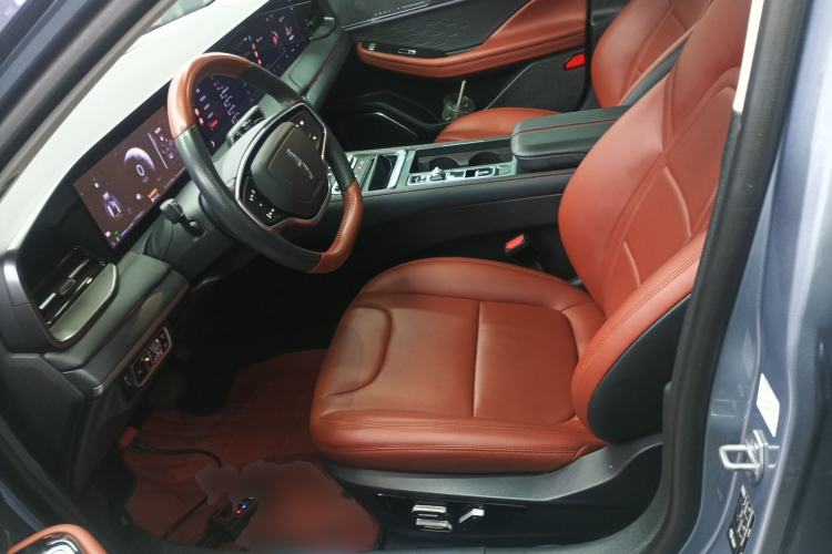 Used Lincoln Z 2022 iXiang Luxury Edition Left Front Seat