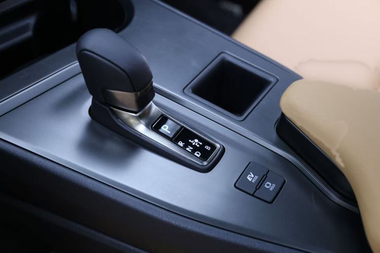 Used Lexus UX 2024 300h Adventure Edition
