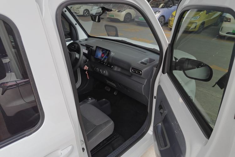 Used Wuling Zhiguang New Energy 2025 Comfort Model