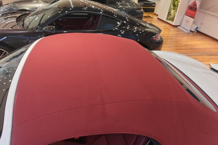 Used Porsche 718 2022 Boxster 2.0T Roof