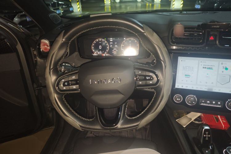 Used Lynk & Co 03 2021 1.5TD DCT JingPro Steering Wheel