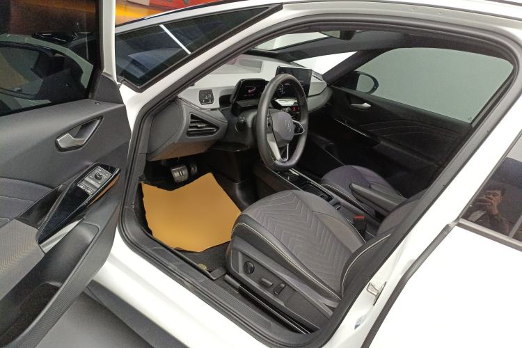 Used Volkswagen ID.3 2024 Outstanding Edition Driver Seat