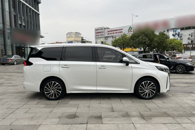 Used GAC Trumpchi M6 2024 MAX 270T WDCT Luxury Edition Exterior 10