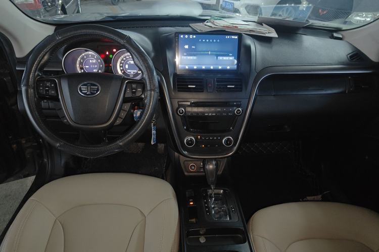 Used Bestune X80 2015 2.0L Automatic Comfort Anniversary Edition