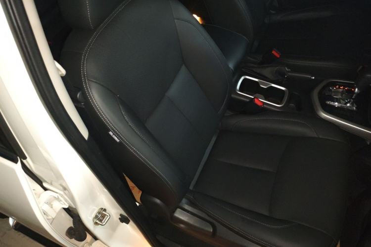 Used Nissan Terra 2020 2.5L XV 4WD Automatic Four-Wheel Drive Flagship Edition
