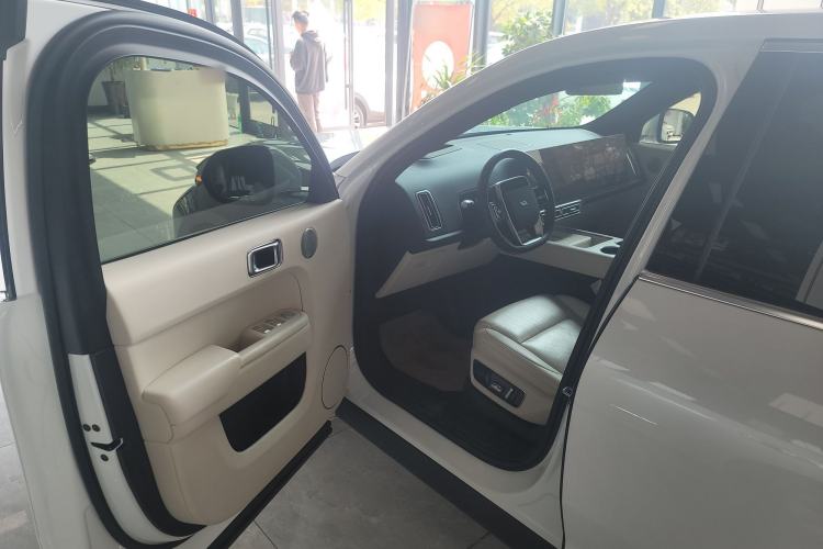 Used Li Auto L7 2023 Pro Model