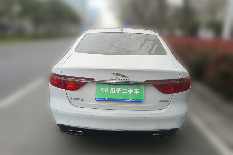 Used Jaguar XFL 2017 XFL 2.0T 240PS Luxury Edition Rear