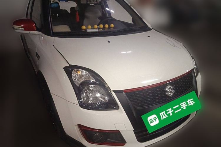 Used Suzuki Swift 2016 1.5L Automatic Fashionable Coolplay Edition Front Right 45 Deg