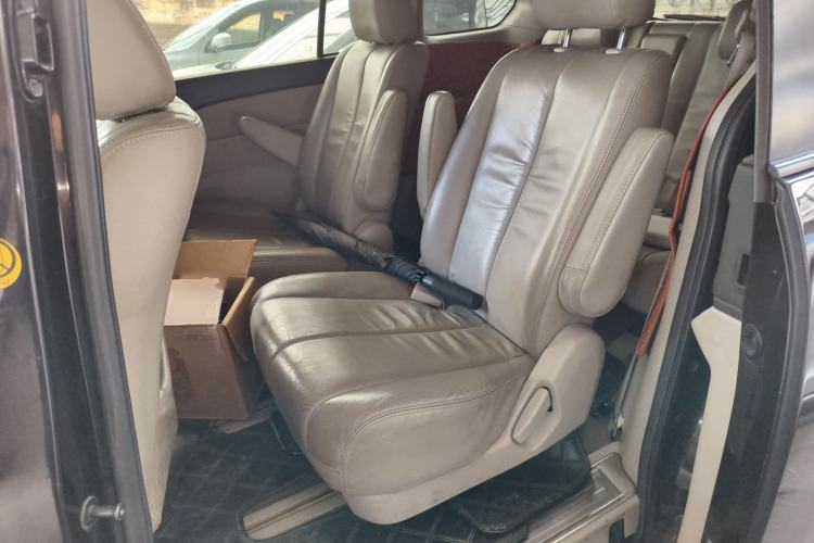 Used Mazda 8 2011 2.3L Deluxe Edition