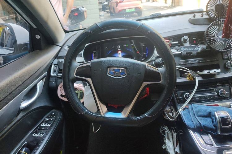 Used Geely Auto Emgrand New Energy 2017 1.5L PHEV Ambition Model
