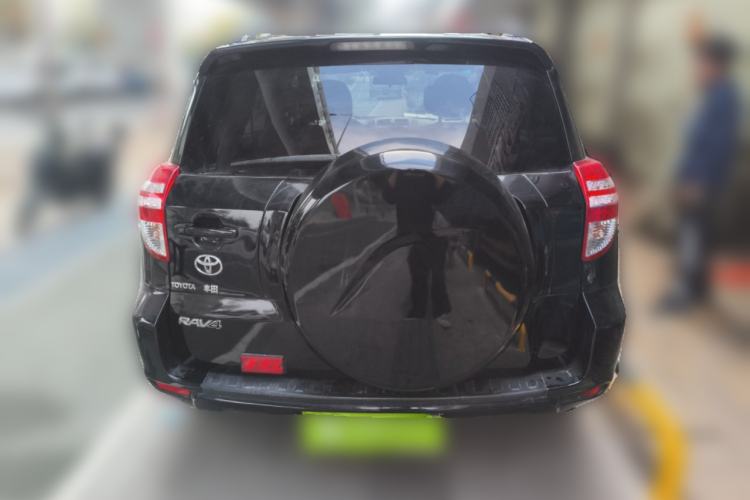 Used Toyota RAV4 2011 2.0L Automatic Classic Edition
