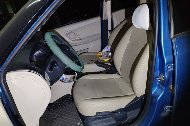 Used Skoda Fabia 2014 1.4L Automatic Crystal Edition Left Front Seat