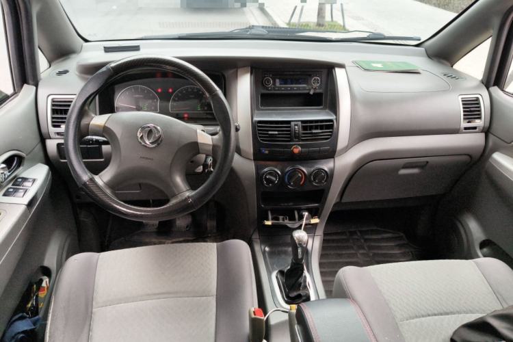 Used Dongfeng Shuaike 2011 1.6L Manual Comfort 7-Seater