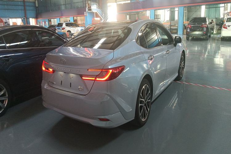 Used Toyota Camry 2024 Dual-Engine 2.5HG Prestige Edition
