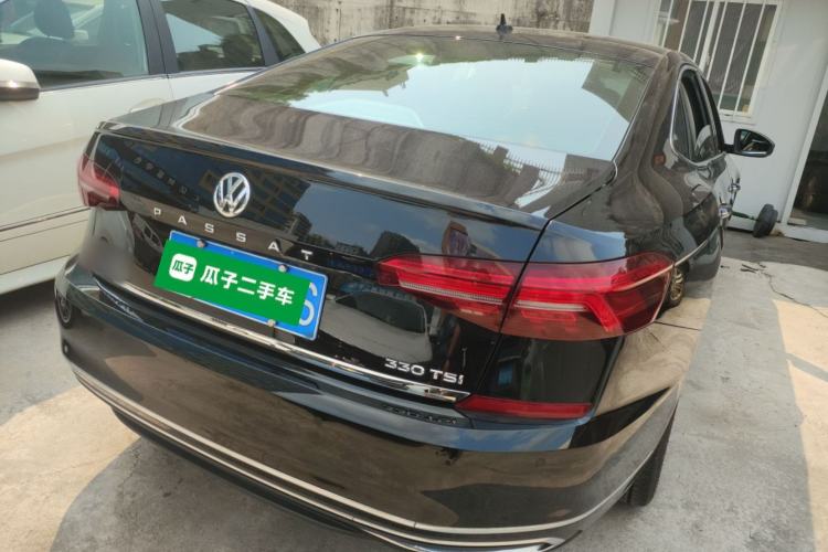 Used Volkswagen Passat 2019 330TSI Luxury Edition China VI Standard Rear Right 45 Deg