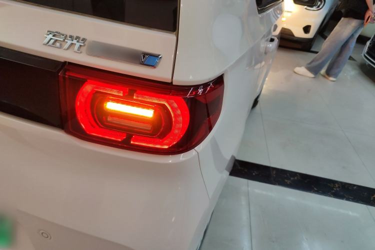 Used Wuling Hongguang MINIEV 2022 Macaron Premium Model – Lithium Iron Phosphate