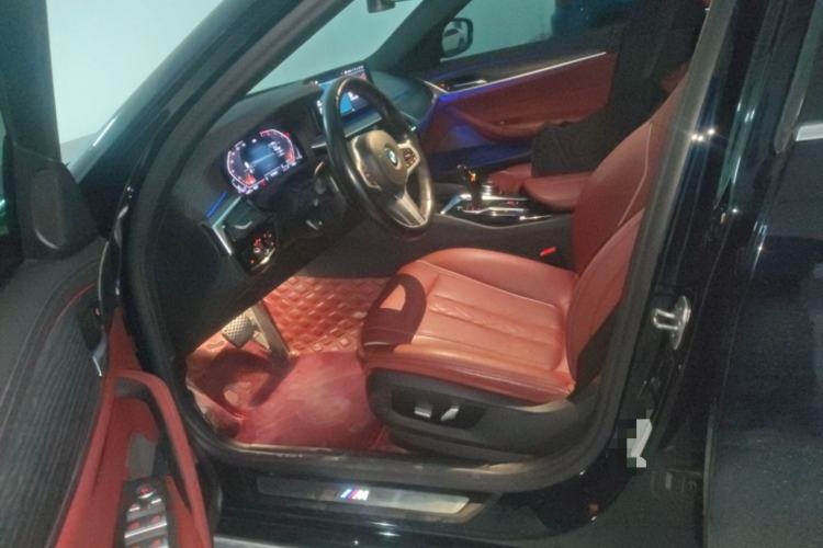 Used BMW 5 Series 2021 530Li Leading Model M Sport Package Left Front Seat