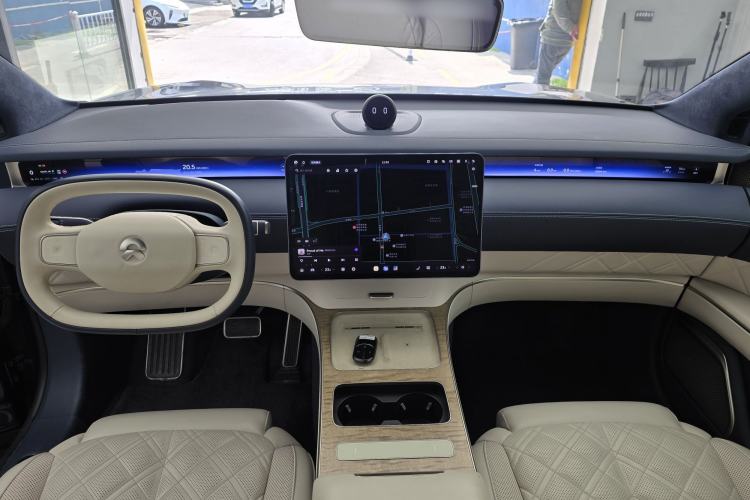 Used Nio ET9 2025 100kWh Signature Edition
