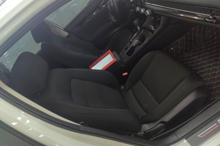 Used Honda Civic 2023 240TURBO CVT Dynamic Edition