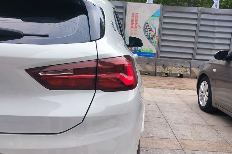 Used BMW X2 2021 sDrive25i Leading Model M Sport Package Exterior 6