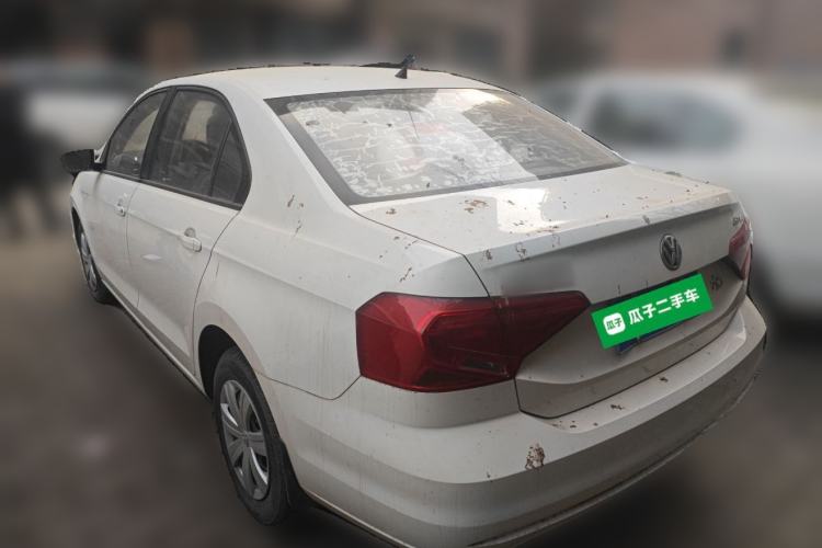 Used Volkswagen Jetta 2017 1.4L Manual Fashion Edition
