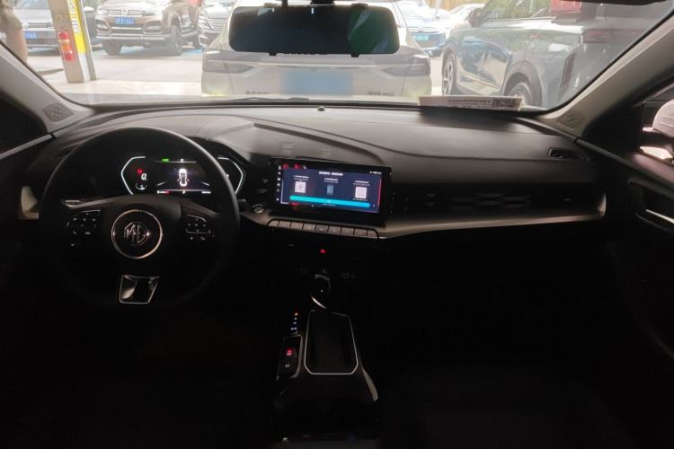 Used MG 5 2023 180 DVVT CVT Luxury Edition