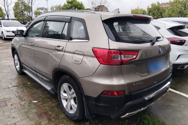 Used CHANGAN CS75 2016 2.0L Manual Luxury Version China IV Standard