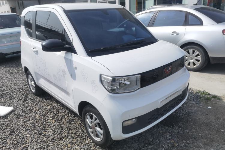 Used Wuling Hongguang MINIEV 2020 Freedom Version Lithium Iron Phosphate Front Right 45 Deg