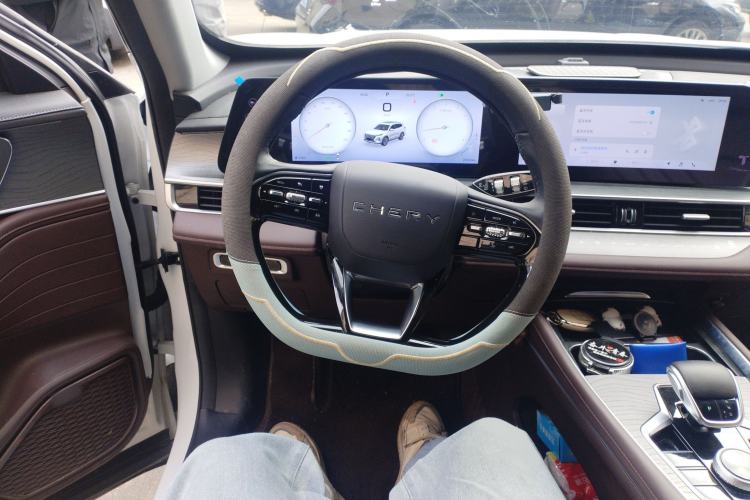 Used Chery Tiggo 8 PRO 2024 Champion Edition 290T Two-Wheel Drive Peak Version 5 Seats
