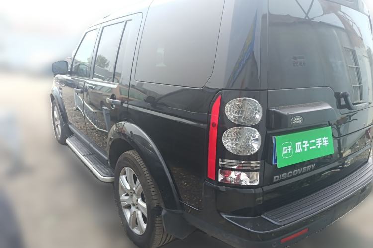 Used Land Rover Discovery 2014 3.0 SC V6 SE Rear Left 45 Deg