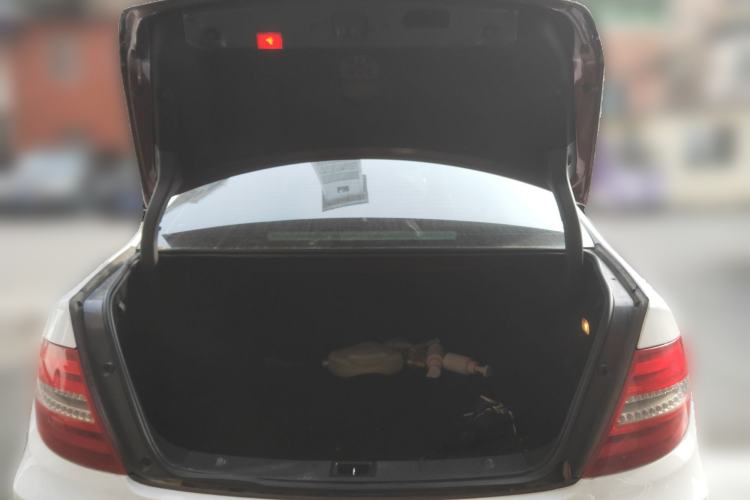 Used Mercedes-Benz C-Class 2010 C 200 CGI Elegance Model
