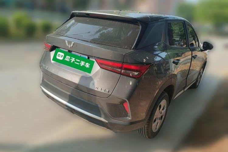 Used Wuling Alvez 2022 1.5L Manual Free-Style Model