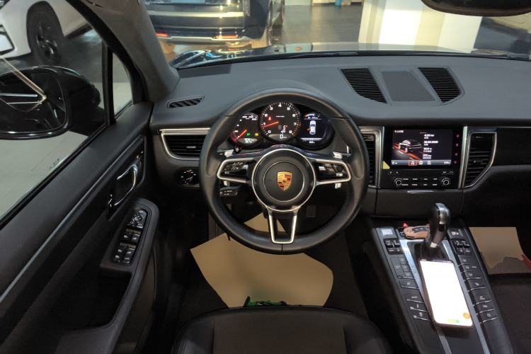 Used Porsche Macan 2017 Macan 2.0T
