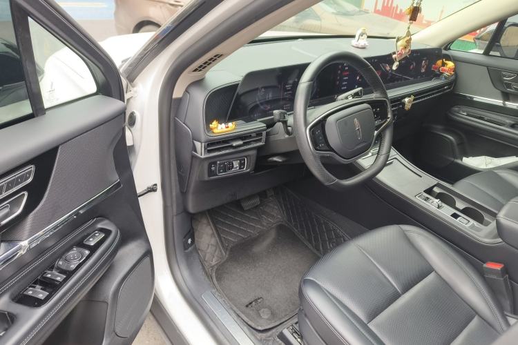 Used Lincoln Corsair 2023 2.0T Two-Wheel Drive Luxury Edition
