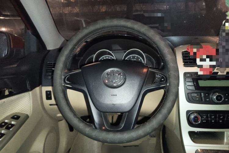 Used Brilliance H330 2013 1.5L Manual Luxury Model
