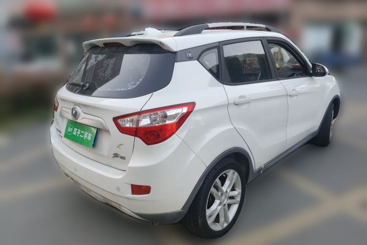 Used CHANGAN CS35 2016 1.6L Manual Luxury Model China V Standard