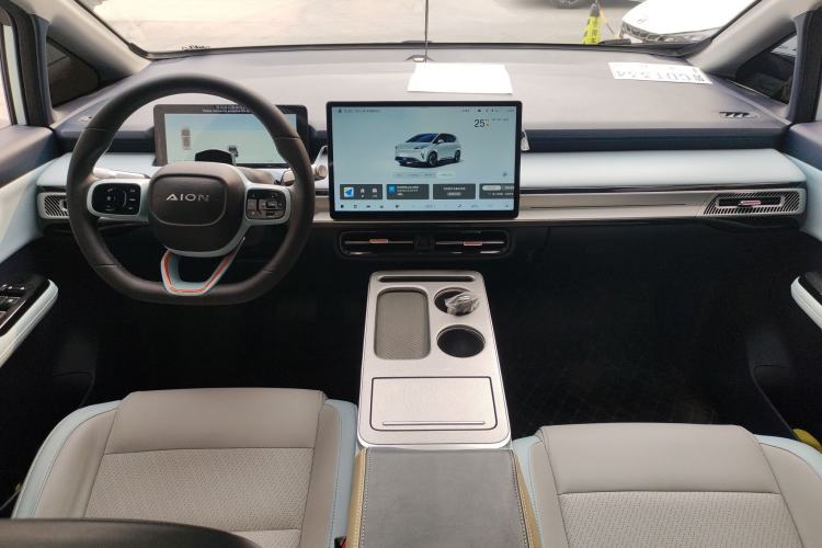 Used AION Y 2023 Plus 510 Tech Edition