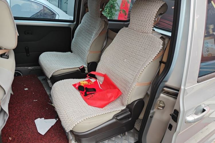 Used Wuling Hongguang V 2019 1.5L Jingqu Version China VI LAR
